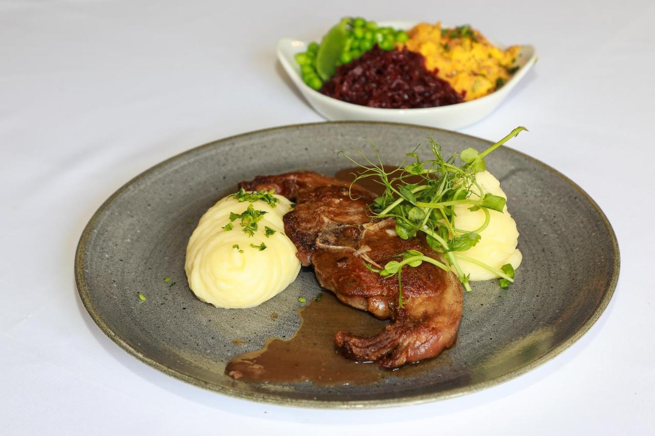 The Blue Bell Inn แคทเทิลเวลล์ ภายนอก รูปภาพ